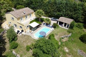 VILLA MED FLOT UDSIGT I SEILLANS